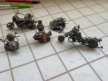 5 modelli in metallo