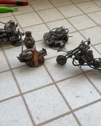 5 modelli in metallo