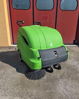 Spazzatrice IPC 712E