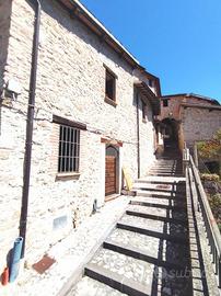 3 LOCALI A SPOLETO