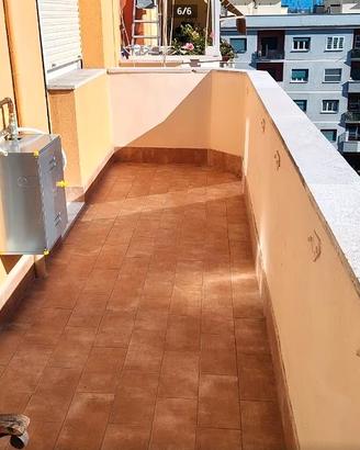 CENTOCELLE BiLOCALE CON BALCONE