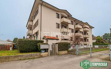 TRE LOCALI RISTRUTTURATO CON BOX!