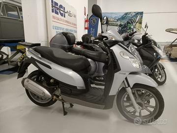 Piaggio Carnaby 125