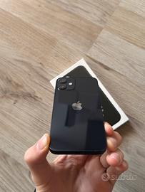 iPhone 12 mini + 5 cover + vetrino privasi