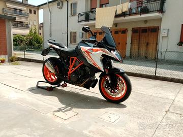 KTM 1290 Super Duke - 2021