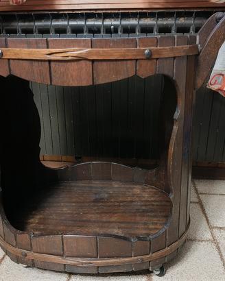 Carrello a forma di botte vari usi