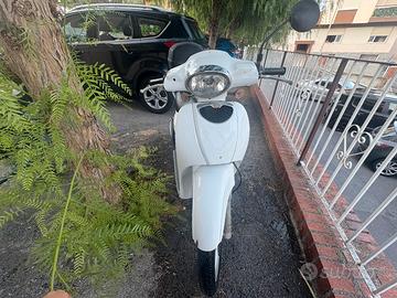 Scarabeo 50 4T - Bianco - Pronto all'uso