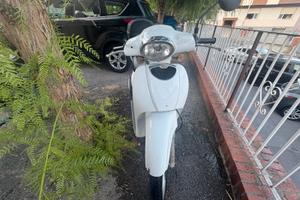 Scarabeo 50 4T - Bianco - Pronto all'uso