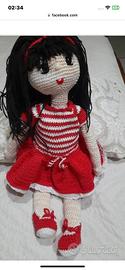 Amigurumi bambola