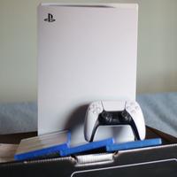Playstation 5 (con lettore CD) + 4 giochi