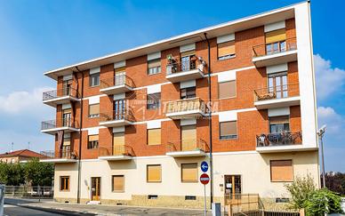3 LOCALI CON BOX AUTO e CANTINA