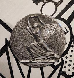 Medaglia Peltro Vittoria Alata Nike.
Suardianelli.