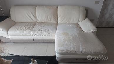 Divano angolare con chaise longue