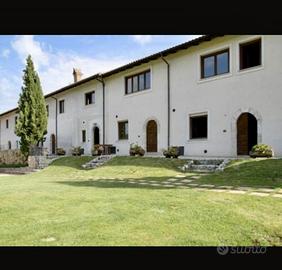 Casa indipendente in agriturismo con piscina