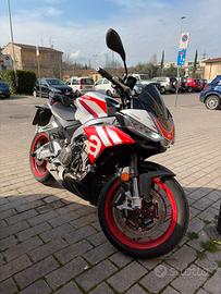 Aprilia Tuono 660 Factory