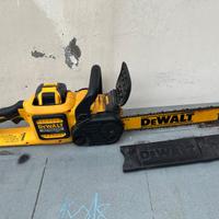 Elettrosega DE WALT DCM575N