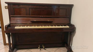 Pianoforte verticale JOHN BROADWOOD & SONS LTD