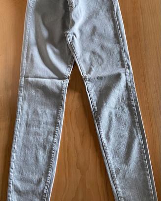 Jeans Stradivarius grigi