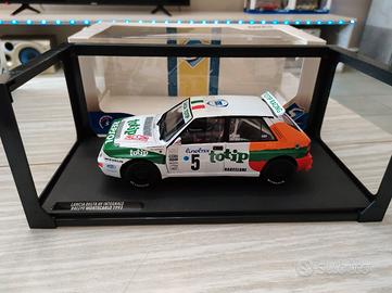 modellino 1 18 solido lancia delta totip Repsol 