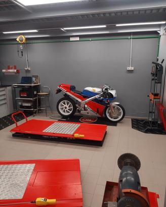 Honda vfr 750 replica rc30