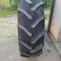 Pneumatico per trattore