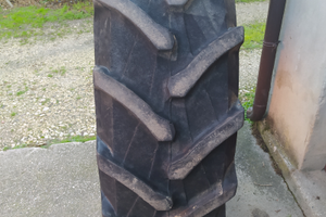 Pneumatico per trattore