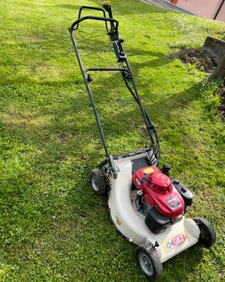 Tagliaerba kaaz honda GR536M