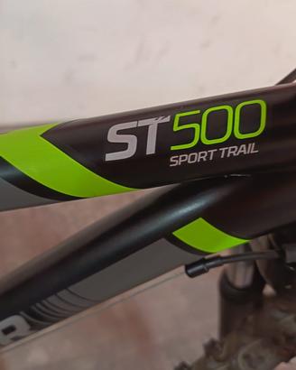Mountain Bike Rockrider ST 500