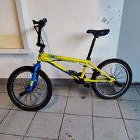 Bmx giallo/blu