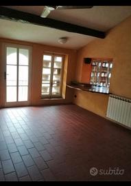 Trilocale- camaiore -lungo periodo