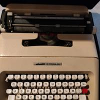 macchina per scrivere Olivetti 35 