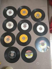 set di 11 dischi in vinile 45 giri 