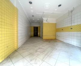 Vomero- locale comm.le