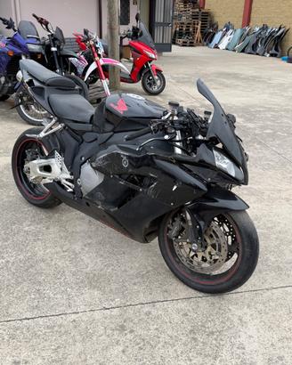 Honda 1000 RR