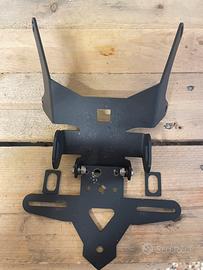 Portatarga - Hornet 1000 2024/26