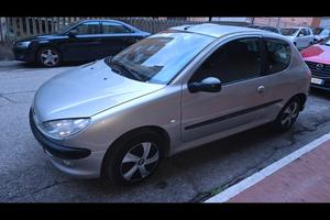 peugeout 206 1.1 2004