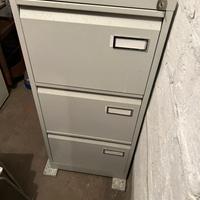 Armadio classificatore metallico 3 cassetti con ch