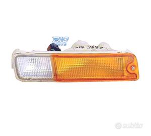 FANALE ANTERIORE SINISTRO MITSUBISHI L200 K74 96-0