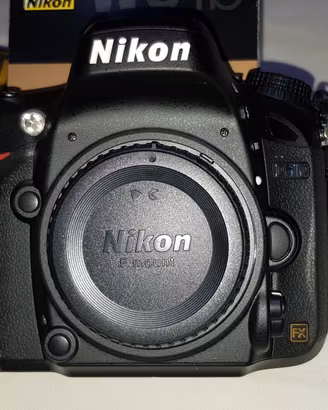 set completo con borsa  Nikon D.610 FX Full frame