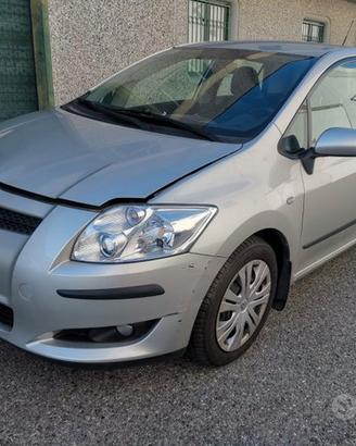 Ricambi Toyota Auris 1.6 Benzina 2007