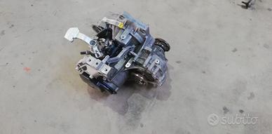 Cambio vw t cross - 1.6 d - 2020 - dgt