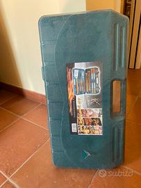Valigetta con 18 accessori per barbecue