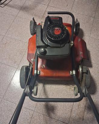 Tagliaerba rasaerba
