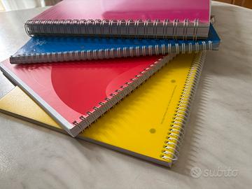 Quaderno/quadernone ad anelli a righe e scacchi