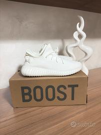 Adidas Yeezy boost 350 V2 N.40,5