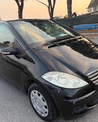 MERCEDES-BENZ A 150 Avantgarde senza nessun lavo