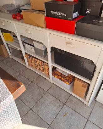 credenza 