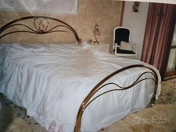 Testata letto in ottone