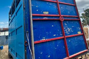 Trasporto animali vivi