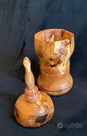 ciotola con coperchio in olivo